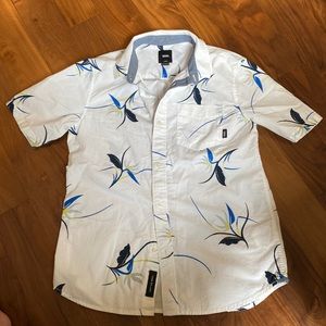 Vans Button up shirt. Youth Large. Like new condition